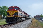 KCS 4012 cruises through the center of Edna, Texas 